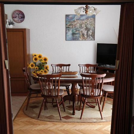 Apartman Ana نوفي فينودولسكي المظهر الخارجي الصورة