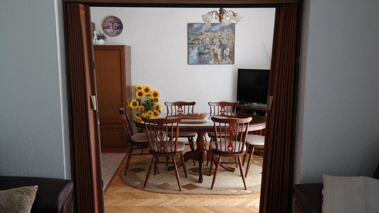 Apartman Ana نوفي فينودولسكي المظهر الخارجي الصورة